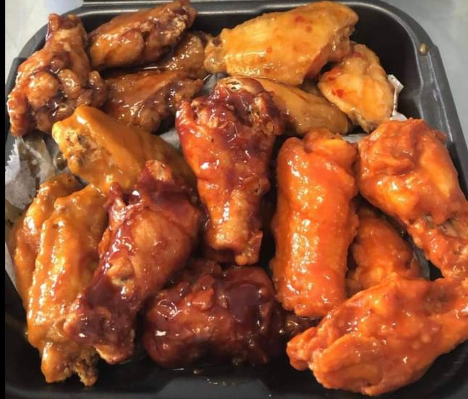 Traditional wings hot sale