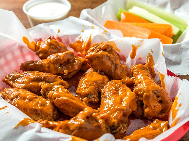 Traditional Wings Lunch Combo (6 ct) - Nearby For Delivery or Pick Up